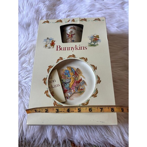 Bunnykins Royal Doulton set - Picture 8 of 8